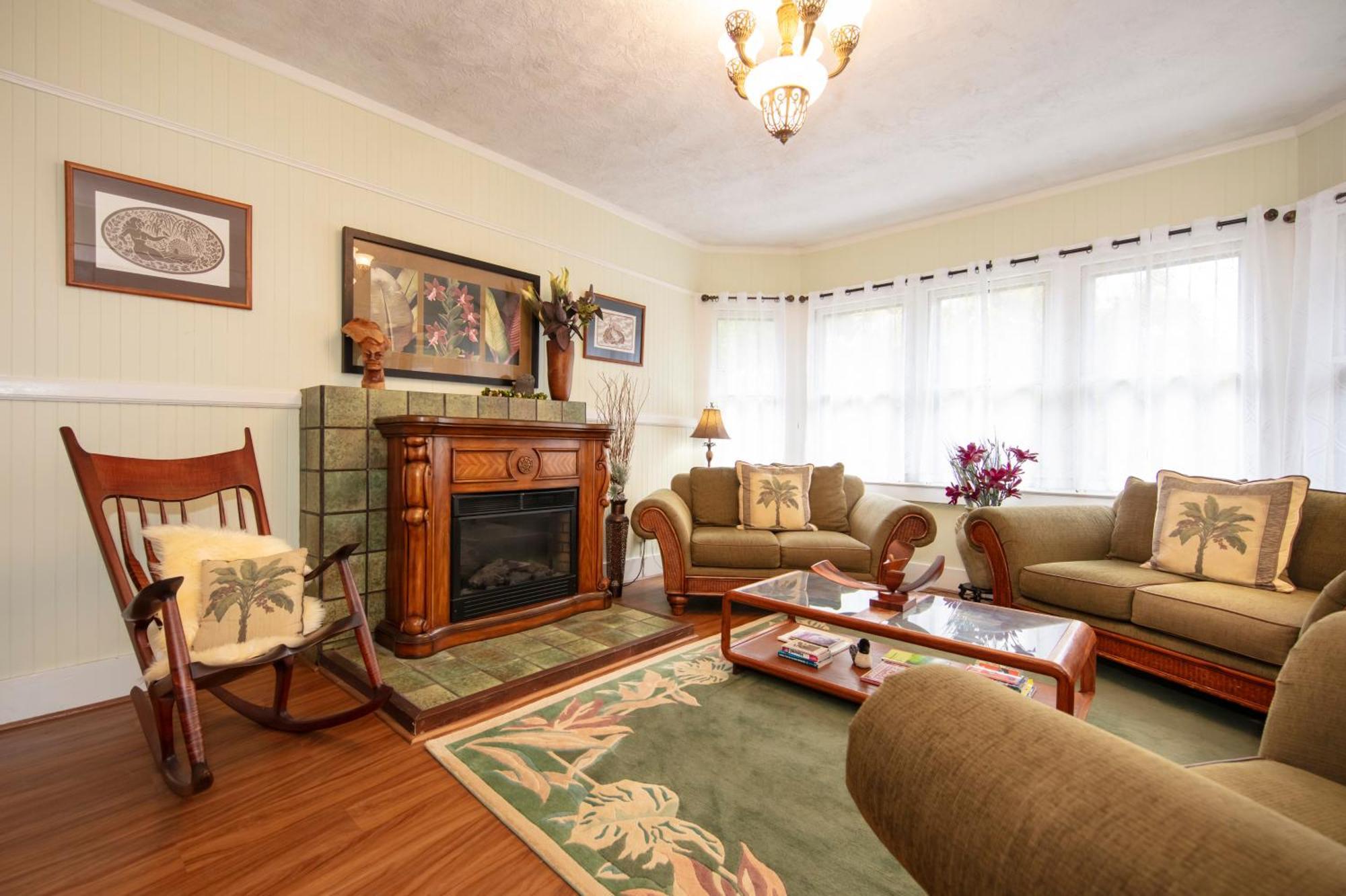 Aloha Junction Bed And Breakfast -Minutes Away From Hawaii Volcanoes National Park Buitenkant foto