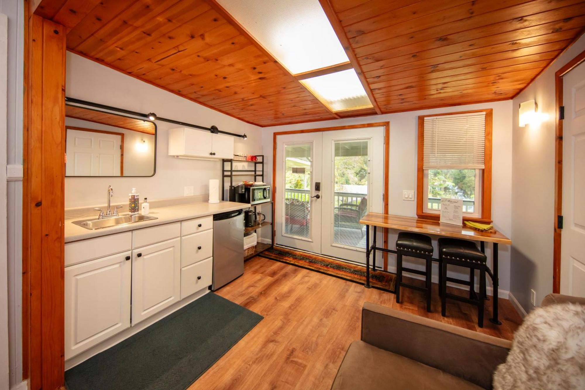 Aloha Junction Bed And Breakfast -Minutes Away From Hawaii Volcanoes National Park Buitenkant foto