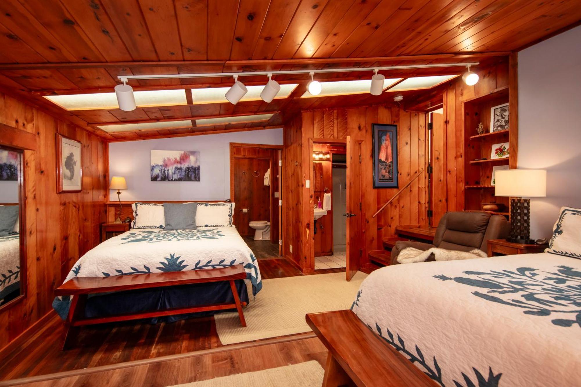Aloha Junction Bed And Breakfast -Minutes Away From Hawaii Volcanoes National Park Buitenkant foto