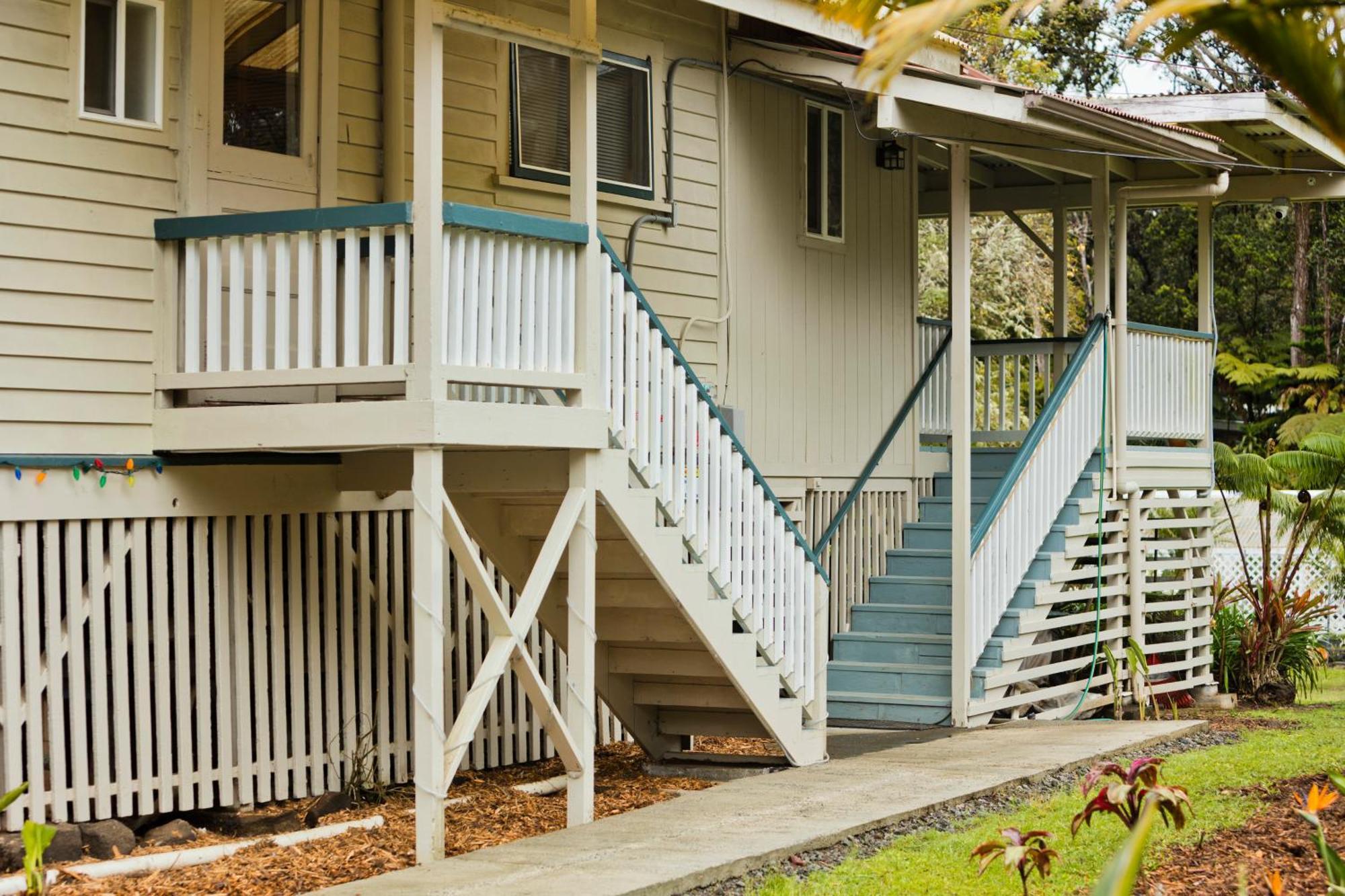 Aloha Junction Bed And Breakfast -Minutes Away From Hawaii Volcanoes National Park Buitenkant foto