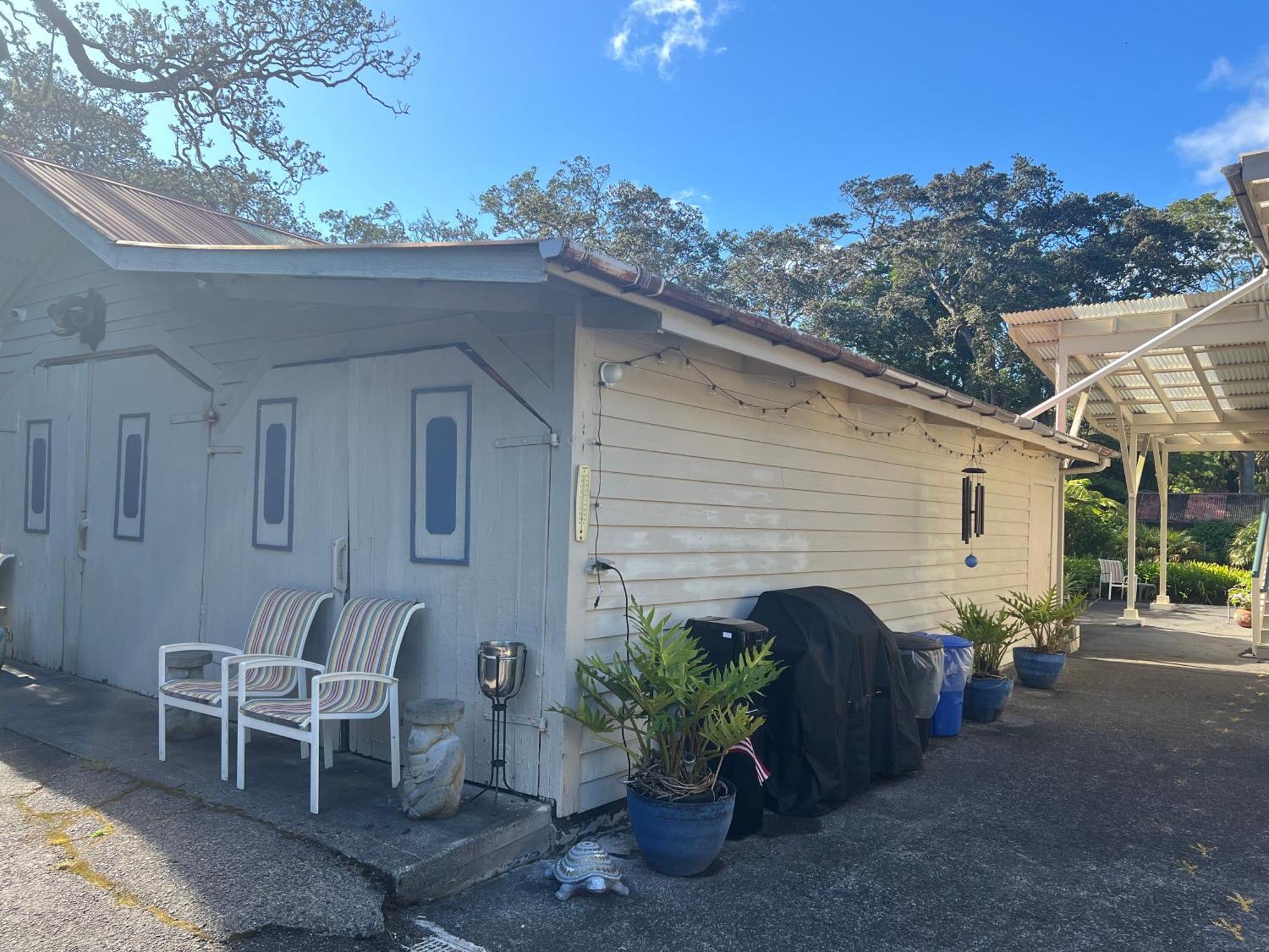 Aloha Junction Bed And Breakfast -Minutes Away From Hawaii Volcanoes National Park Buitenkant foto