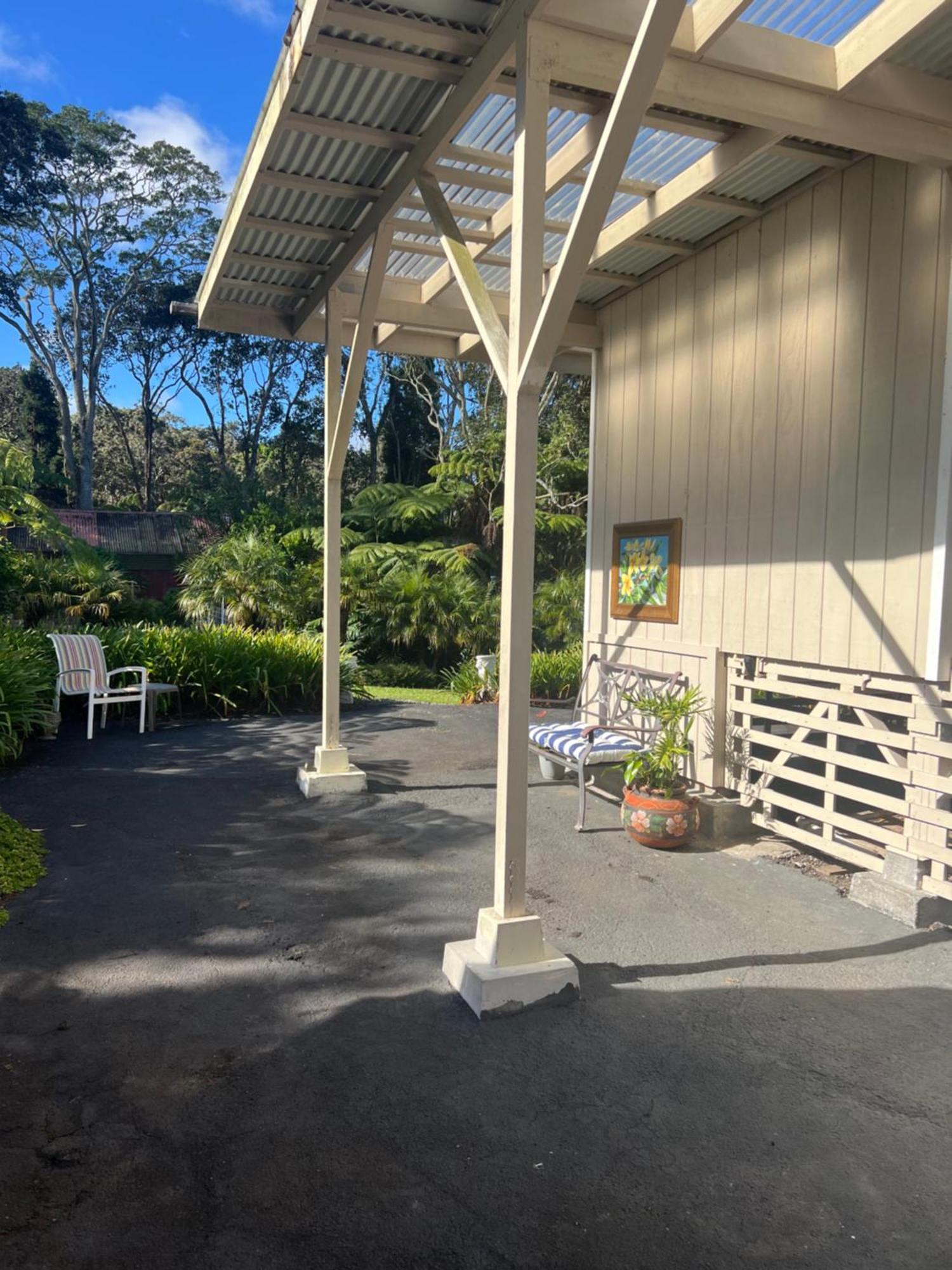Aloha Junction Bed And Breakfast -Minutes Away From Hawaii Volcanoes National Park Buitenkant foto