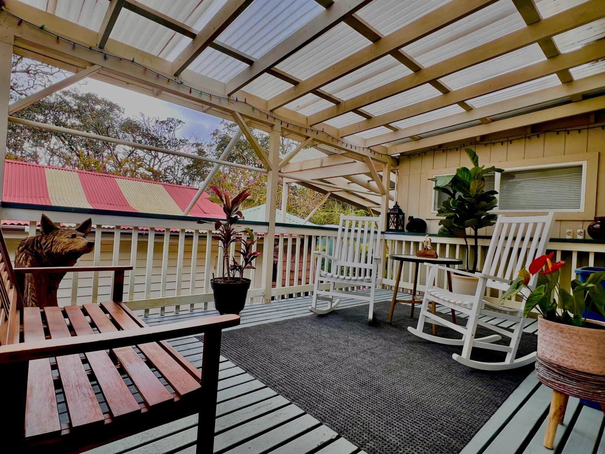 Aloha Junction Bed And Breakfast -Minutes Away From Hawaii Volcanoes National Park Buitenkant foto